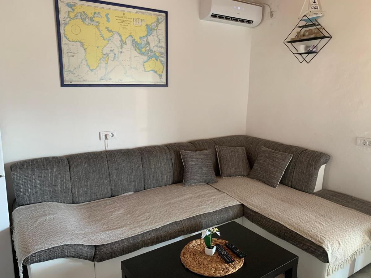 Azzure Apartment Ulcinj Exterior photo
