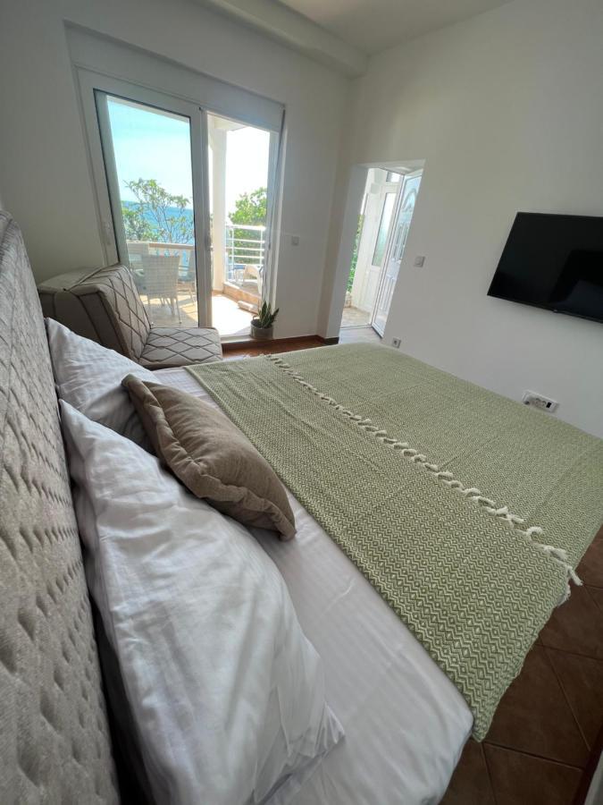 Azzure Apartment Ulcinj Exterior photo